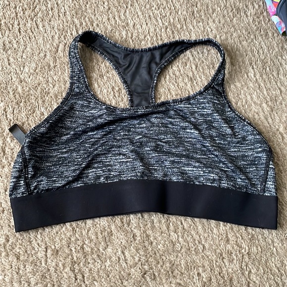 Victoria’s Secret Razorback Sports Bras - Picture 14 of 14